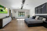 10160 Whispering Wind Drive - Photo 18