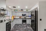21033 Alexis Avenue - Photo 5