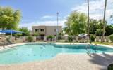 8061 Glenrosa Avenue - Photo 20