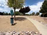 440 Hayes Court - Photo 32