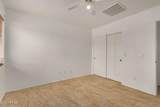 5220 Desert Lane - Photo 32