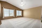 1403 Goldfinch Way - Photo 18