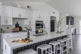 8702 Clarendon Avenue - Photo 14