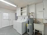 9525 Cedar Hill Circle - Photo 33
