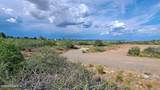 000 Lost Spur Lane - Photo 7