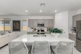 2913 Mecklenburg Way - Photo 11