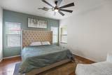 1140 Rockwell Street - Photo 18