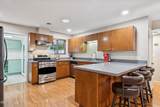 619 Vista Avenue - Photo 9