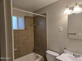 902 Southern Avenue - Photo 23