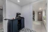 2013 Windsor Avenue - Photo 22