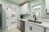 2246 Laurel Avenue - Photo 19