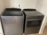 1920 Lindner Avenue - Photo 20