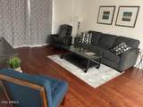 1920 Lindner Avenue - Photo 8