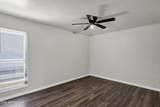 5220 Lynwood Street - Photo 15