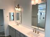 9955 Pinchot Avenue - Photo 10