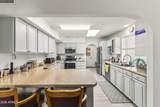 10228 Andover Avenue - Photo 13