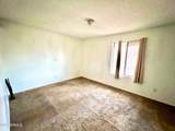 6120 Townley Avenue - Photo 6