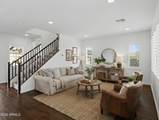227 Beatryce Street - Photo 9
