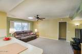 9815 Lindgren Avenue - Photo 10