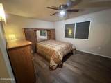 9711 Hawthorn Court - Photo 22