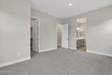 15660 Voltaire Street - Photo 20