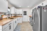 2827 Foothill Drive - Photo 6