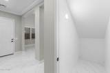 3511 Crest Lane - Photo 8