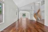 9719 Navarro Avenue - Photo 17
