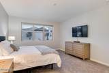 2726 Beverly Place - Photo 30