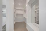 21640 Glenrosa Avenue - Photo 16