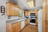 2380 Summit Avenue - Photo 6