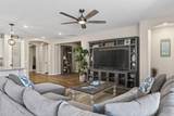 9967 Pinchot Avenue - Photo 13