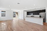 19021 Maryland Avenue - Photo 5