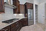 8180 Silver Spring Way - Photo 15