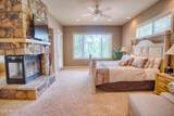 910 Barberry Lane - Photo 17