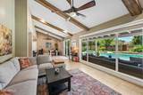 2117 Windsor Avenue - Photo 8