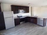 360 Oak Street - Photo 6