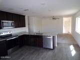 360 Oak Street - Photo 7