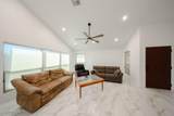 1646 Comanche Drive - Photo 10