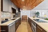 207 Clarendon Avenue - Photo 3