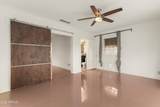 526 Windsor Avenue - Photo 33