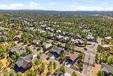 2720 Eagle View Circle - Photo 33