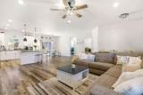 2720 Eagle View Circle - Photo 9
