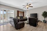 2959 Rosewood Avenue - Photo 18