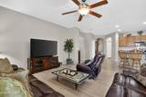 2959 Rosewood Avenue - Photo 19