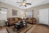 2959 Rosewood Avenue - Photo 5