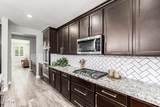 22725 Desert Hills Drive - Photo 32