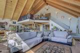 746 Sleepy Hollow Lane - Photo 9