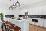 1826 Whitton Avenue - Photo 9