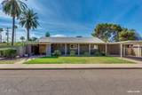 2645 Glenrosa Avenue - Photo 1